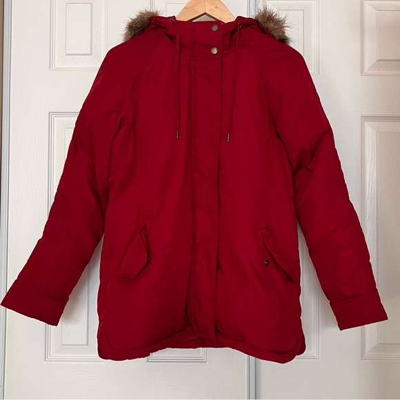 Old Navy Women's Red Fur-Trimmed Parka Size XS - Picture 3 of 8